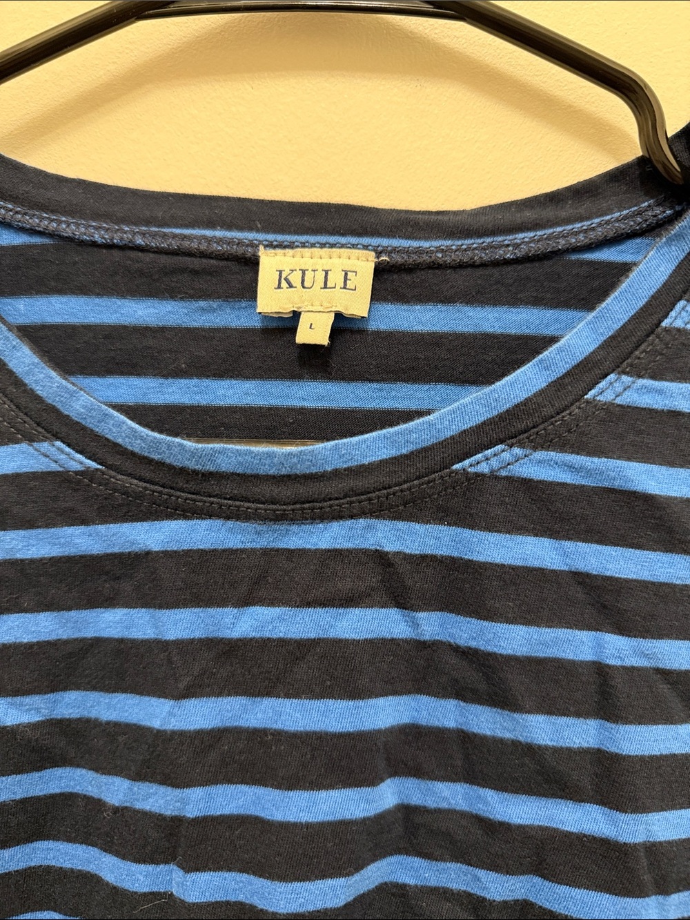 KULE striped modern long sleeve top - Picture 2 of 4